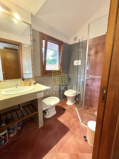 Alquiler anual de amplia casa en san rafael con piscina climatizada · Foto 8