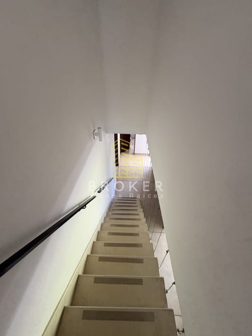 Impresionante casa de 6 dormitorios en aquiler anual · Foto 7