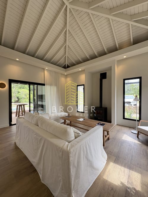 Excelente casa en alquiler anual en barrio privado en la barra de 3 dorm en suite · Foto 8