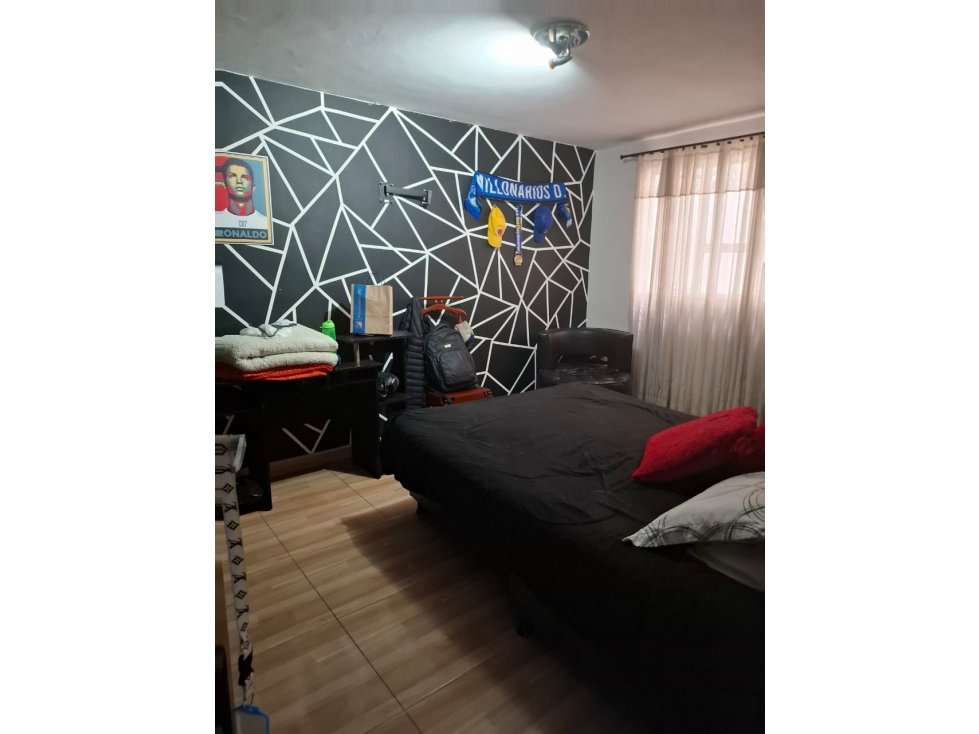 Casa en venta en La Cabaña, Bogotá · foto 9 de 24