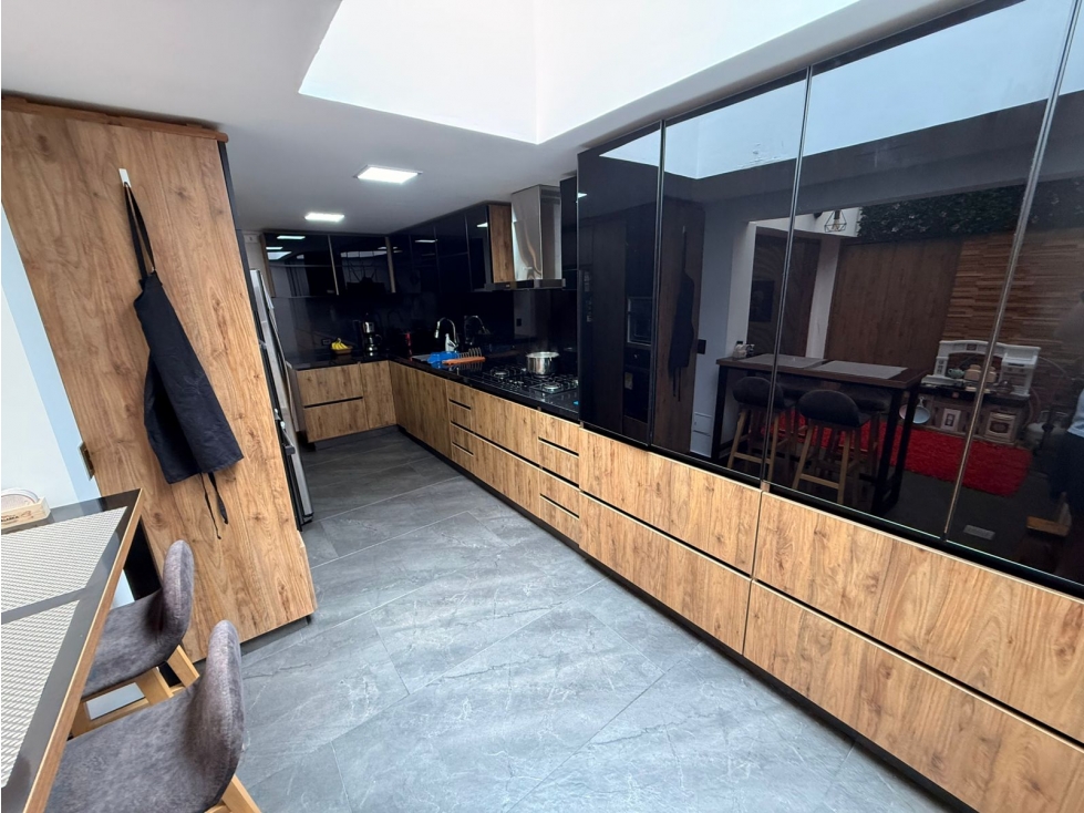 Casa en venta en Gratamira, Bogotá · foto 5 de 24