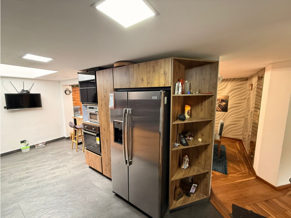 Casa en venta en Gratamira, Bogotá · foto 6 de 24