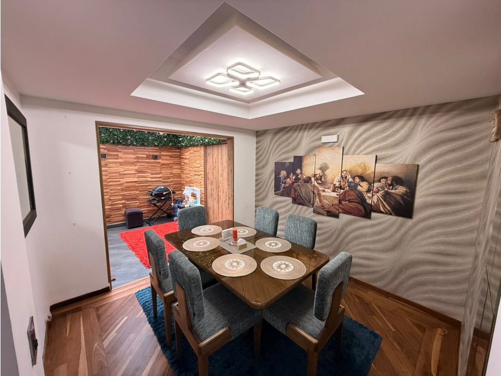 Casa en venta en Gratamira, Bogotá · foto 8 de 24