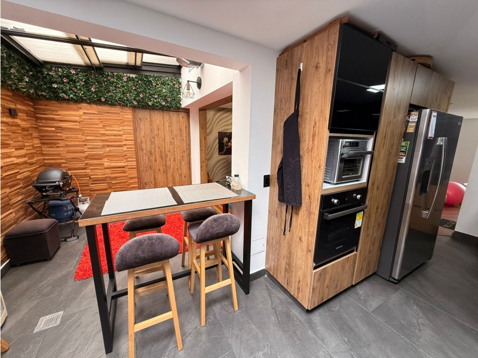 Casa en venta en Gratamira, Bogotá · foto 9 de 24