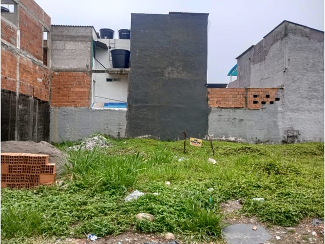 Lote en venta en Villavicencio, 90 m² · foto 3 de 12