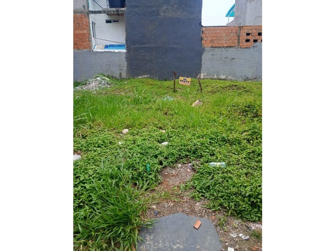 Lote en venta en Villavicencio, 90 m² · foto 8 de 12