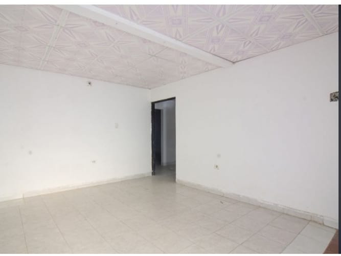 Casa de 7 alcobas en venta en Manzanares, Neiva, 205 m² · foto 8 de 14