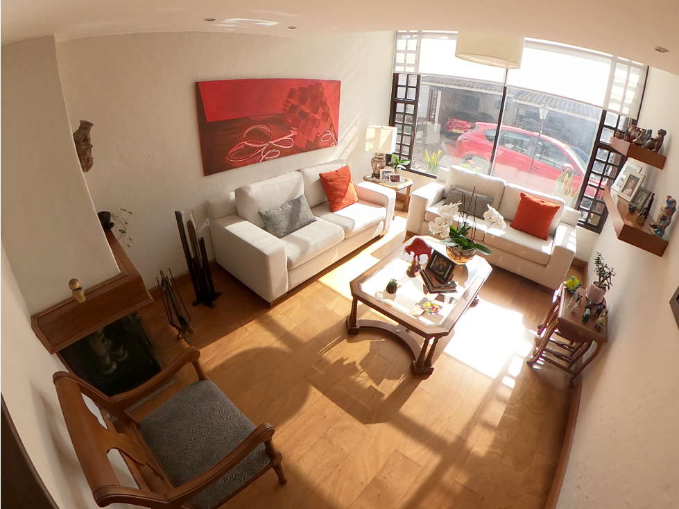 Casa en venta en El Batán, Bogotá · foto 2 de 24