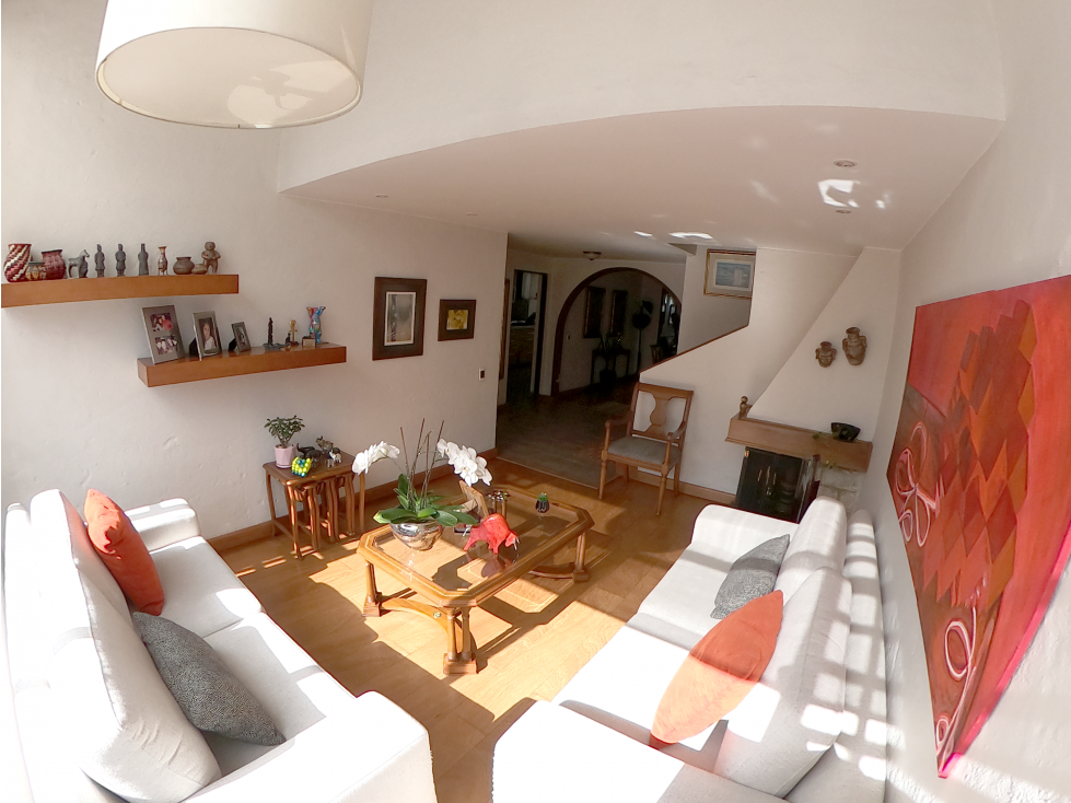 Casa en venta en El Batán, Bogotá · foto 3 de 24