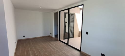 Casa de 3 alcobas en arriendo en San Nicolas, La Ceja, 125 m² · foto 3 de 21