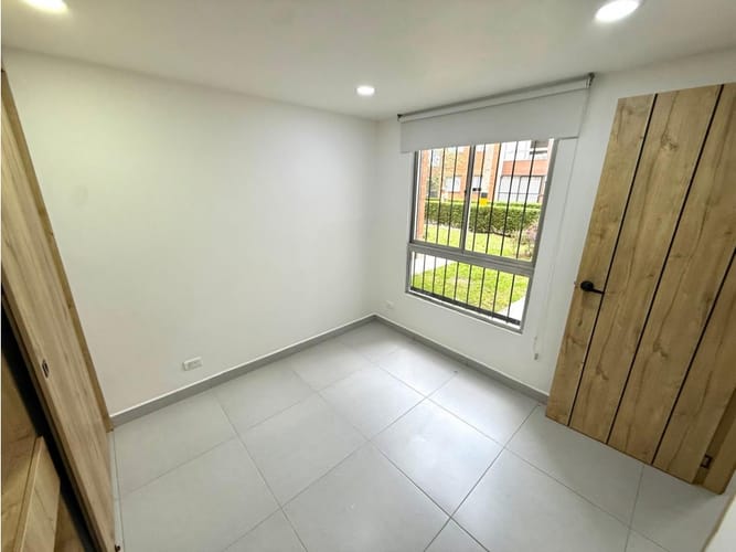 Apartamento en venta en La Ceja, 50 m² · foto 4 de 11