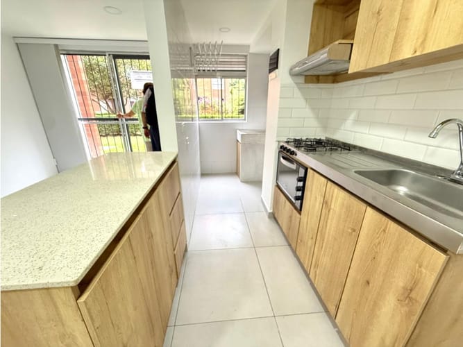 Apartamento en venta en La Ceja, 50 m² · foto 10 de 11