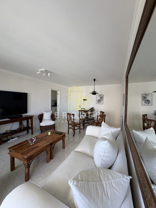 Venta y alquiler anual de departamento en primera linea piso alto · Foto 6