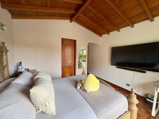 Casa de 4 alcobas en venta en Los Naranjos, Envigado, 370 m² · foto 14 de 17