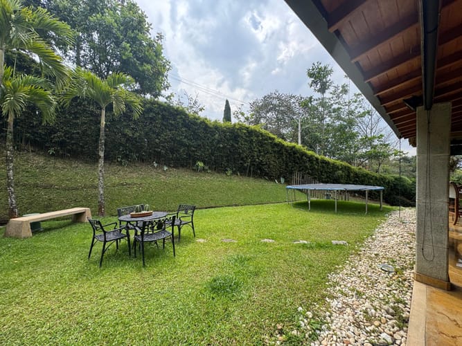 Casa de 4 alcobas en venta en Los Naranjos, Envigado, 370 m² · foto 17 de 17