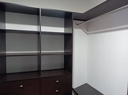 Apartamento de 3 alcobas en arriendo en La Calera, Medellín, 224 m² · foto 14 de 22