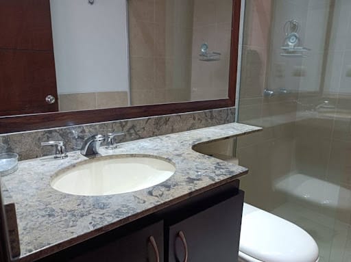 Apartamento de 3 alcobas en arriendo en La Calera, Medellín, 224 m² · foto 20 de 22