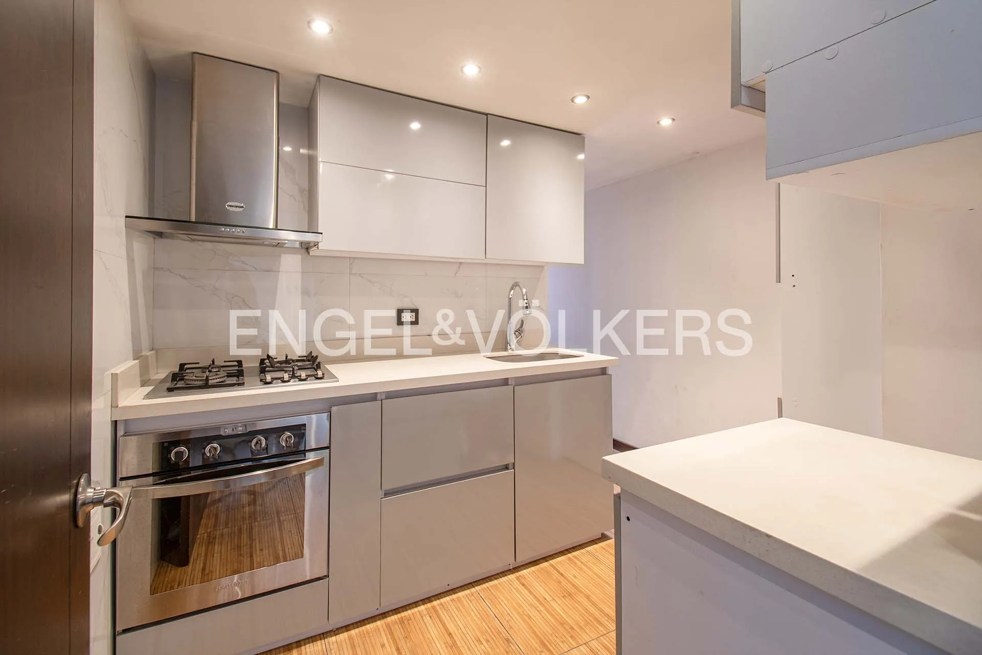 Apartamento en venta en Pontevedra, Bogotá · foto 5 de 17