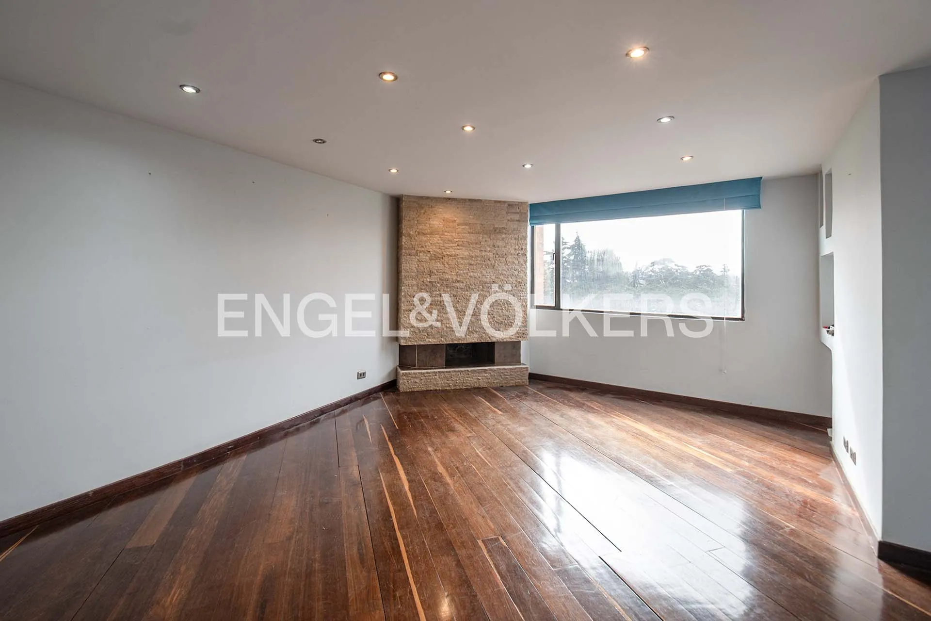 Apartamento en venta en Pontevedra, Bogotá · foto 3 de 17