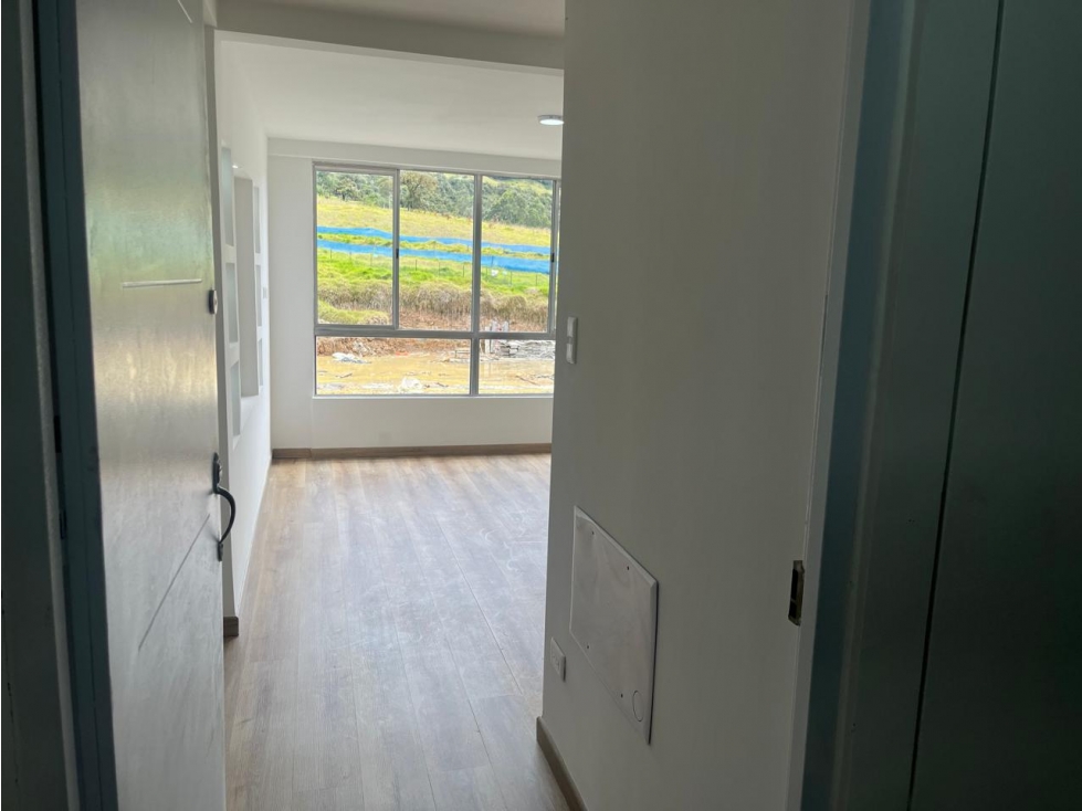 Apartamento en venta en Flandes Alto, La Calera · foto 4 de 18