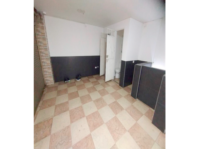 Casa de 7 alcobas en venta en Las Nieves, Bogotá, 249 m² · foto 6 de 19