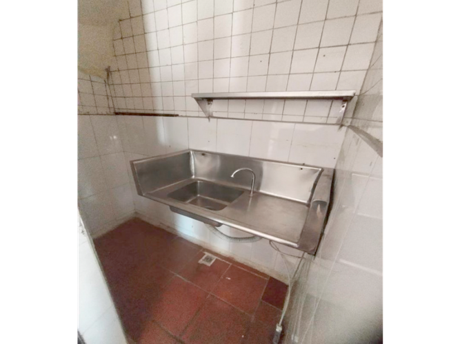 Casa de 7 alcobas en venta en Las Nieves, Bogotá, 249 m² · foto 7 de 19