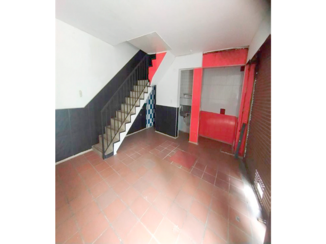 Casa de 7 alcobas en venta en Las Nieves, Bogotá, 249 m² · foto 8 de 19