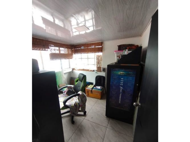 Casa de 7 alcobas en venta en Las Nieves, Bogotá, 249 m² · foto 18 de 19