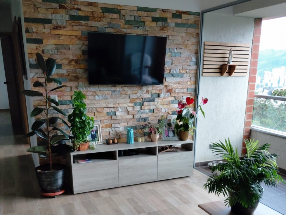Apartamento en venta en Ditaires, La Estrella · foto 4 de 12