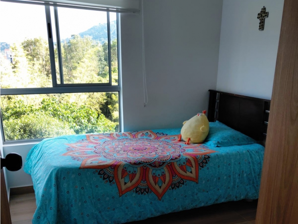 Apartamento en venta en Ditaires, La Estrella · foto 7 de 12