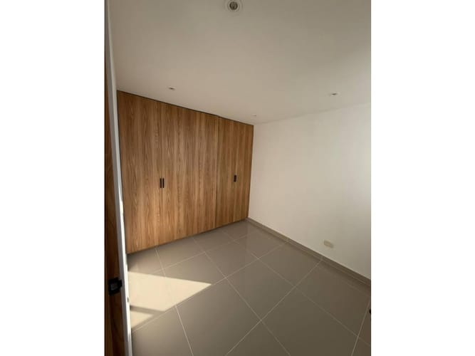 Apartamento de 2 alcobas en venta en Bochalema, Cali, 70 m² · foto 5 de 23