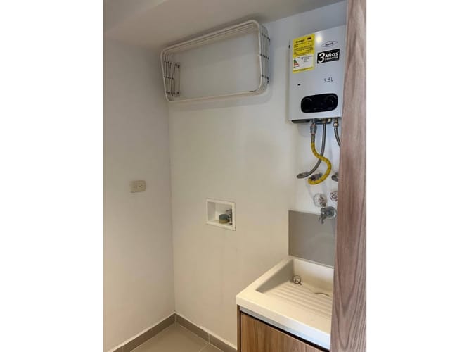 Apartamento de 2 alcobas en venta en Bochalema, Cali, 70 m² · foto 9 de 23