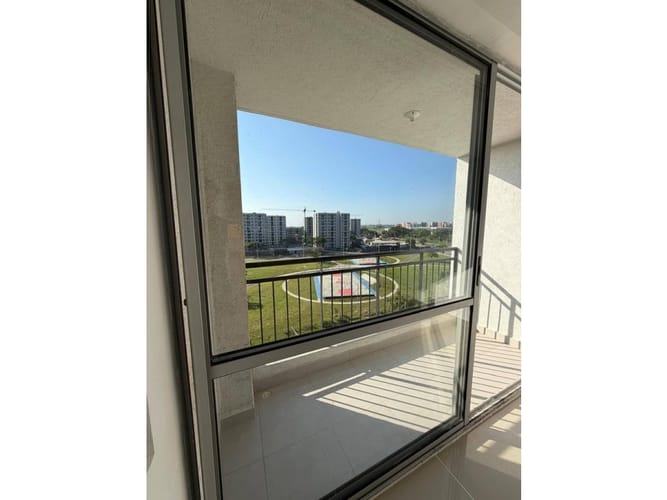 Apartamento de 2 alcobas en venta en Bochalema, Cali, 70 m² · foto 10 de 23