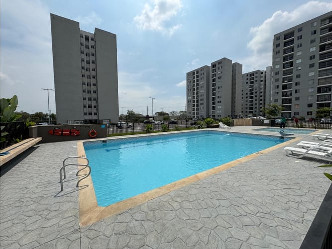 Apartamento de 2 alcobas en venta en Bochalema, Cali, 70 m² · foto 12 de 23