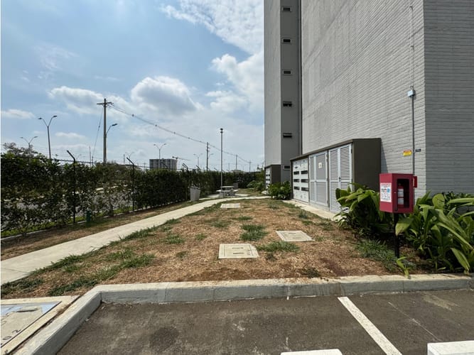 Apartamento de 2 alcobas en venta en Bochalema, Cali, 70 m² · foto 20 de 23