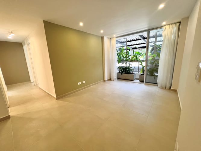 Apartamento de 3 alcobas en venta en Los Balsos, Medellín, 72 m² · foto 7 de 14