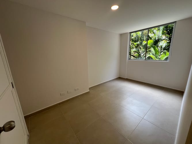 Apartamento de 3 alcobas en venta en Los Balsos, Medellín, 72 m² · foto 8 de 14
