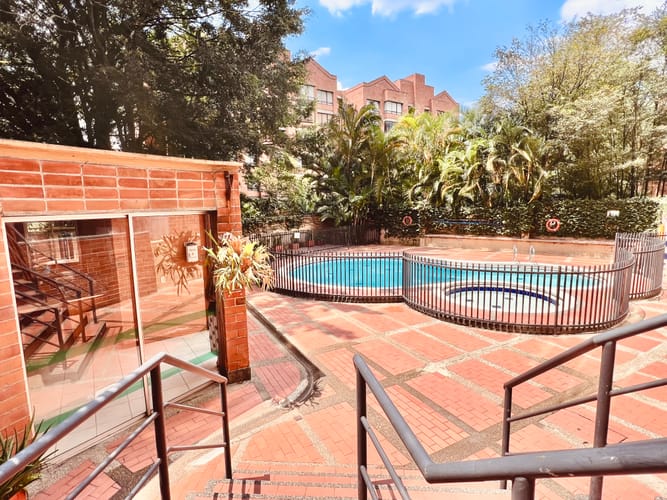 Apartamento de 3 alcobas en venta en Los Balsos, Medellín, 72 m² · foto 13 de 14