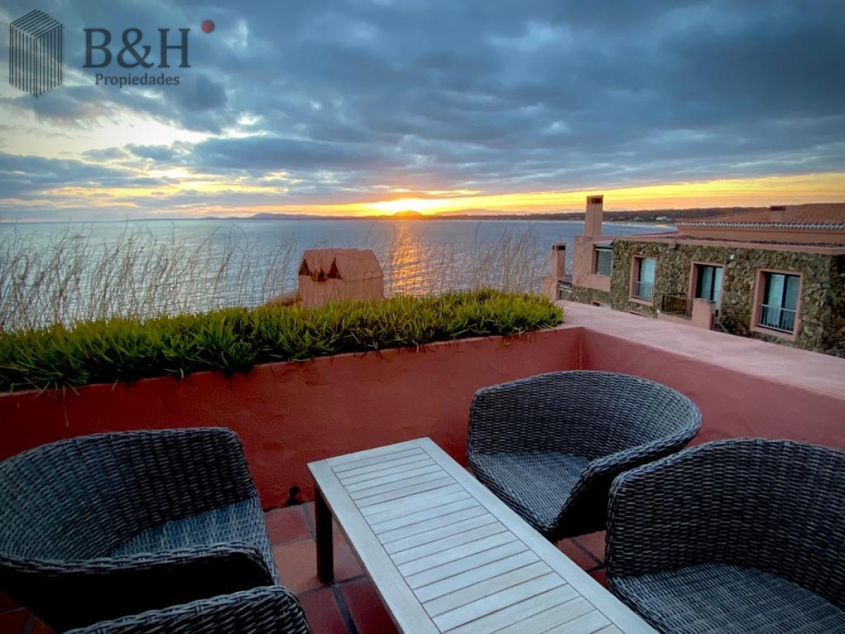 Apartamento en venta en Punta Ballena