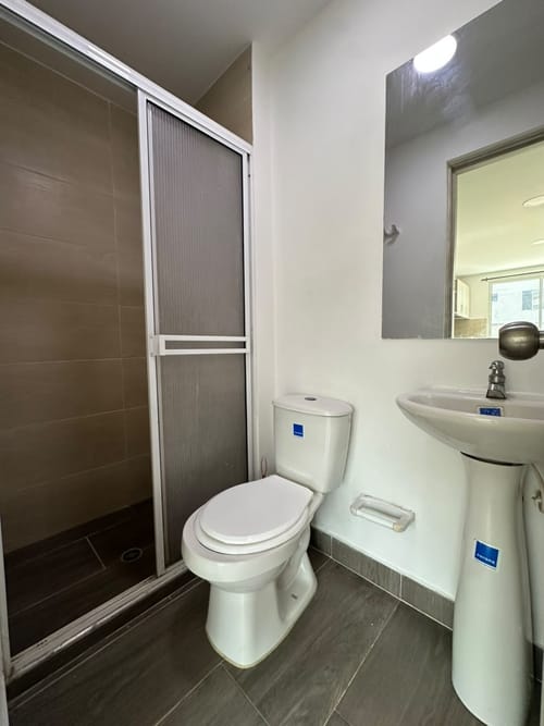 Apartamento de 2 alcobas en arriendo en Valle Del Lili, Cali, 50 m² · foto 4 de 10