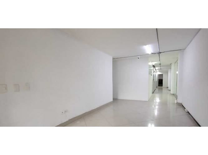 Local en arriendo en Suramericana, Medellín, 280 m² · foto 14 de 20