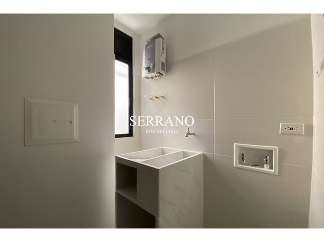 Apartamento de 2 alcobas en venta en Nuevo Sotomayor, Bucaramanga, 47 m² · foto 5 de 12