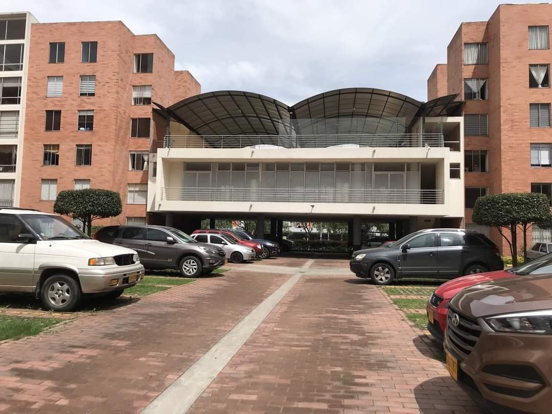 Apartamento en venta en Ciudad Alsacia, Bogotá · foto 11 de 11