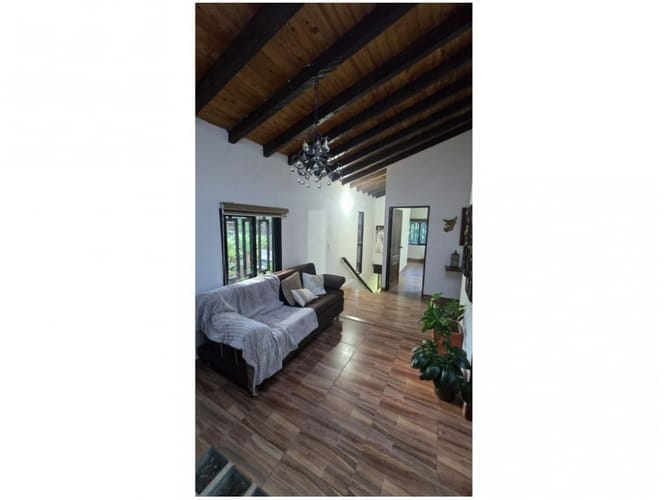 Finca en venta en El Carmen De Viboral, El Carmen de Viboral, 259 m² · foto 9 de 12