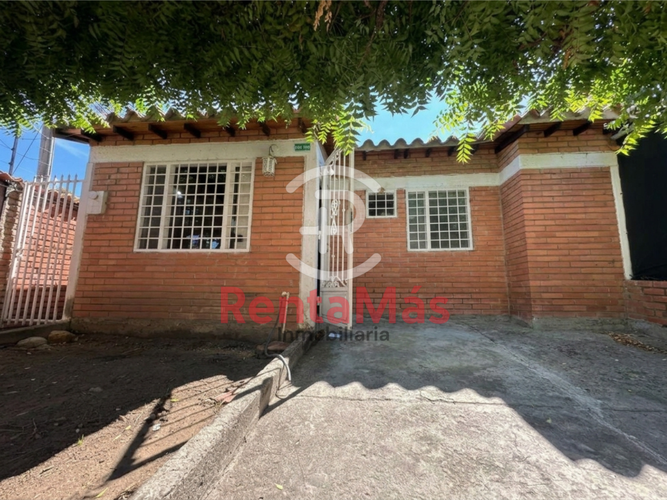 Casa de 3 alcobas en arriendo en Co. Altos Del Tamarindo, Villa del Rosario, 75 m² · foto 2 de 17