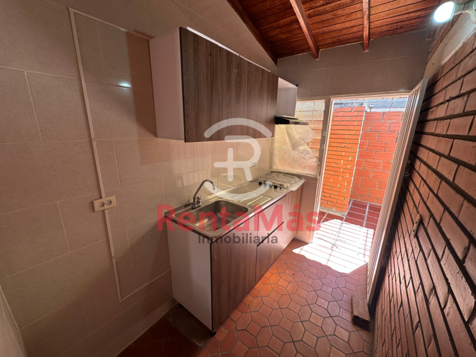 Casa de 3 alcobas en arriendo en Co. Altos Del Tamarindo, Villa del Rosario, 75 m² · foto 7 de 17