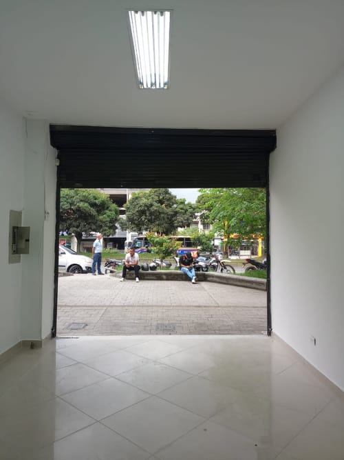 Local en arriendo en La América, Medellín, 410 m² · foto 5 de 24