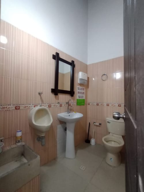Local en arriendo en La América, Medellín, 410 m² · foto 19 de 24