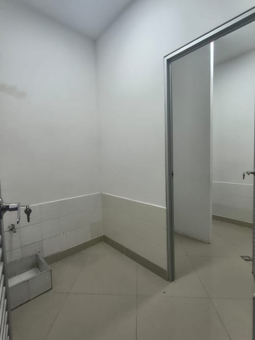 Local en arriendo en La América, Medellín, 410 m² · foto 21 de 24