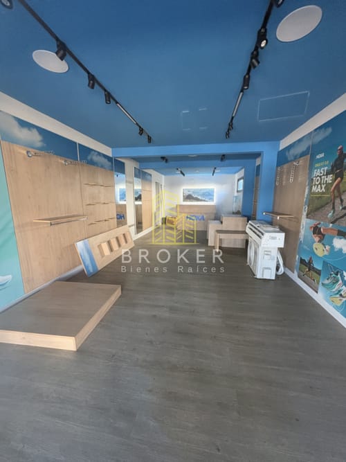 Alquiler local comercial y apartamento En La Barra Punta del Este · Foto 5